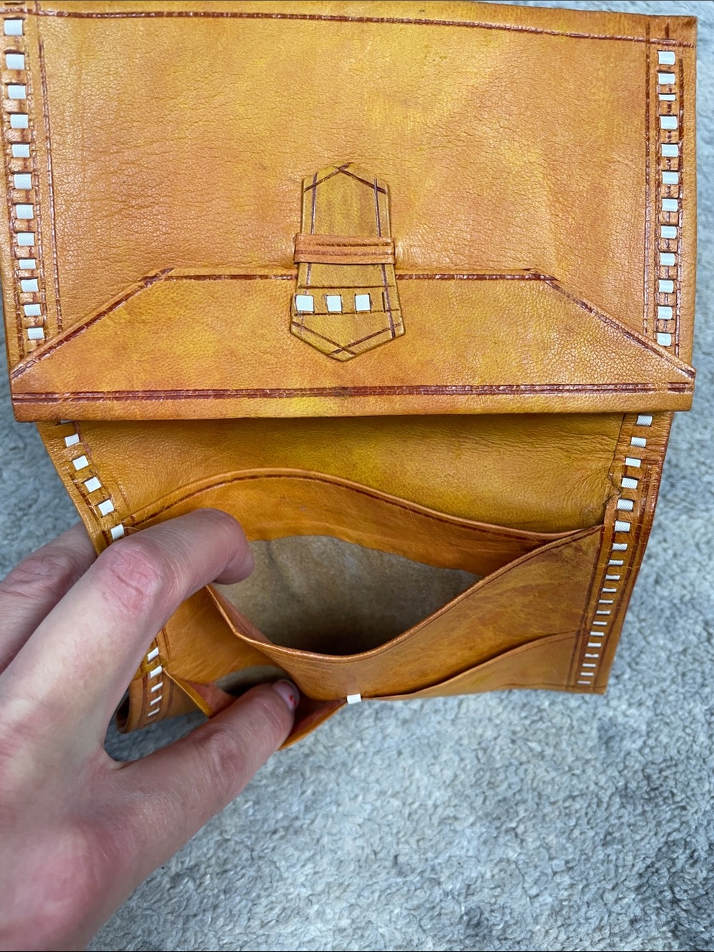 Vintage Leather Bifold 22 Carats Florentine Wallet Bohemian - Picture 6 of 12